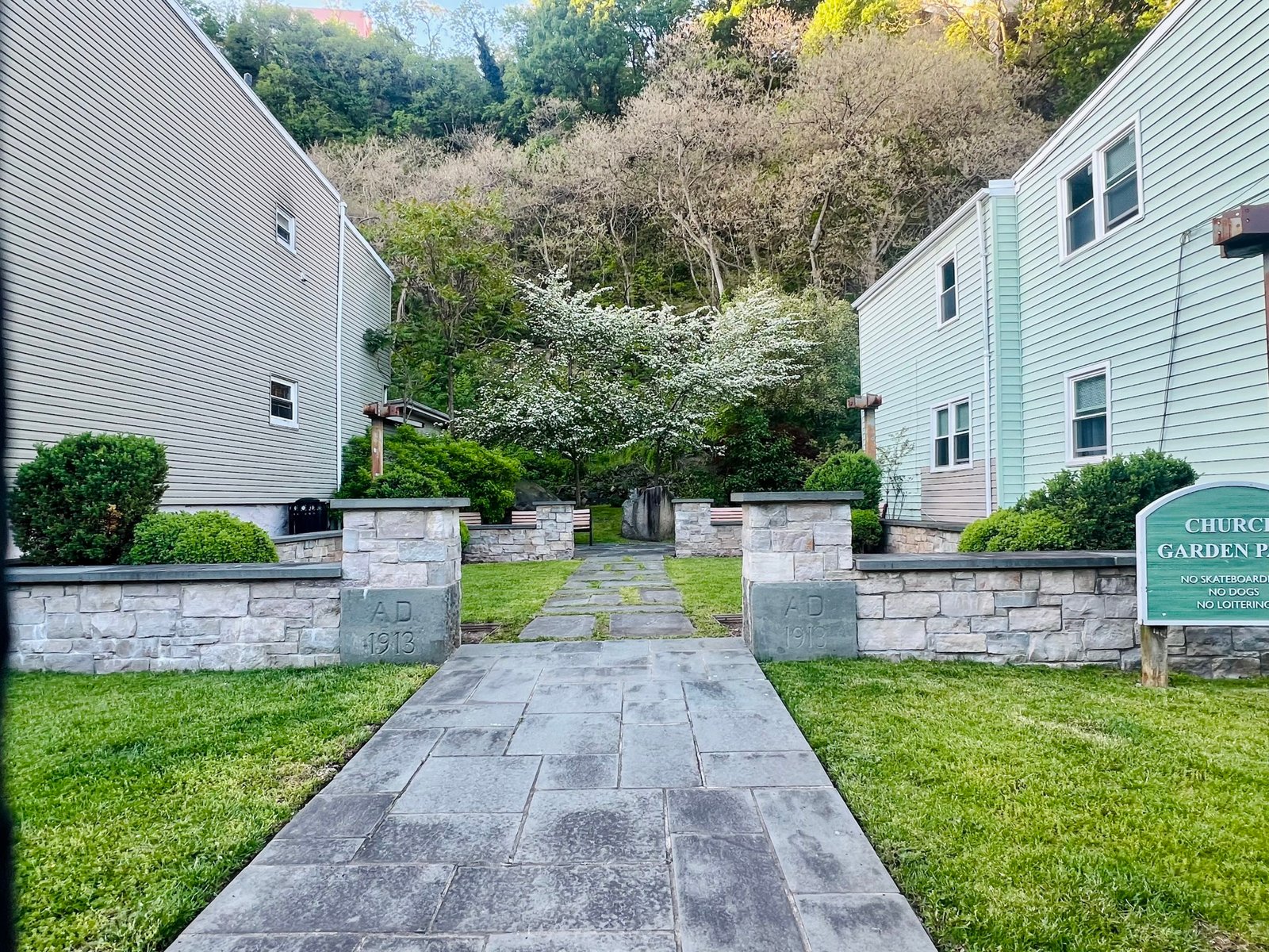 Church garden park Weehawken, NJ